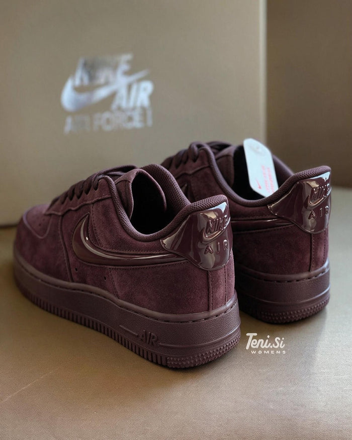 Nike Air Force 1 Low "Burgundy Crush" Suede Pack look 2