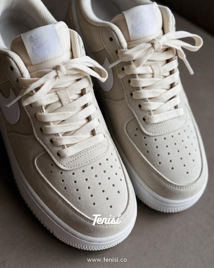 Nike Air Force 1 Low Beige Suede Gold Swoosh look 2