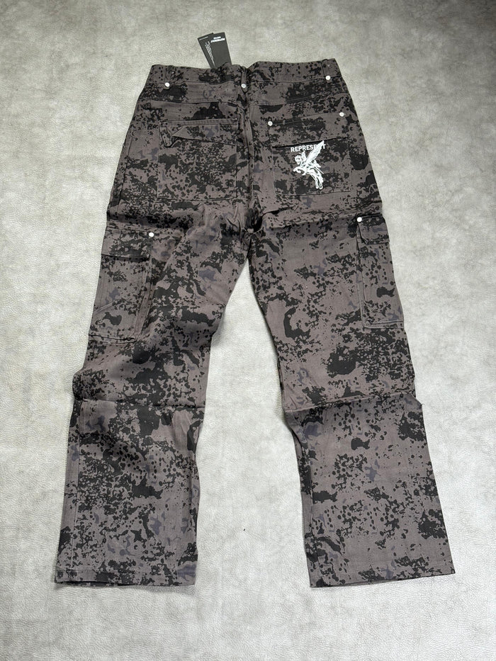 Pantalón Cargo Represent look 3
