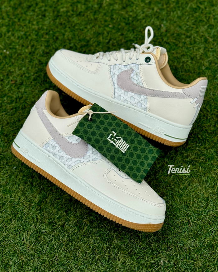 Nike Air Force 1 Low "NAIKE" look 3