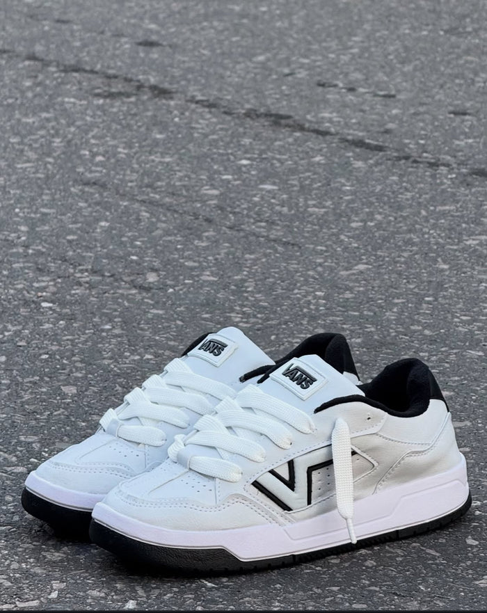 VANS U UPLAN look 2