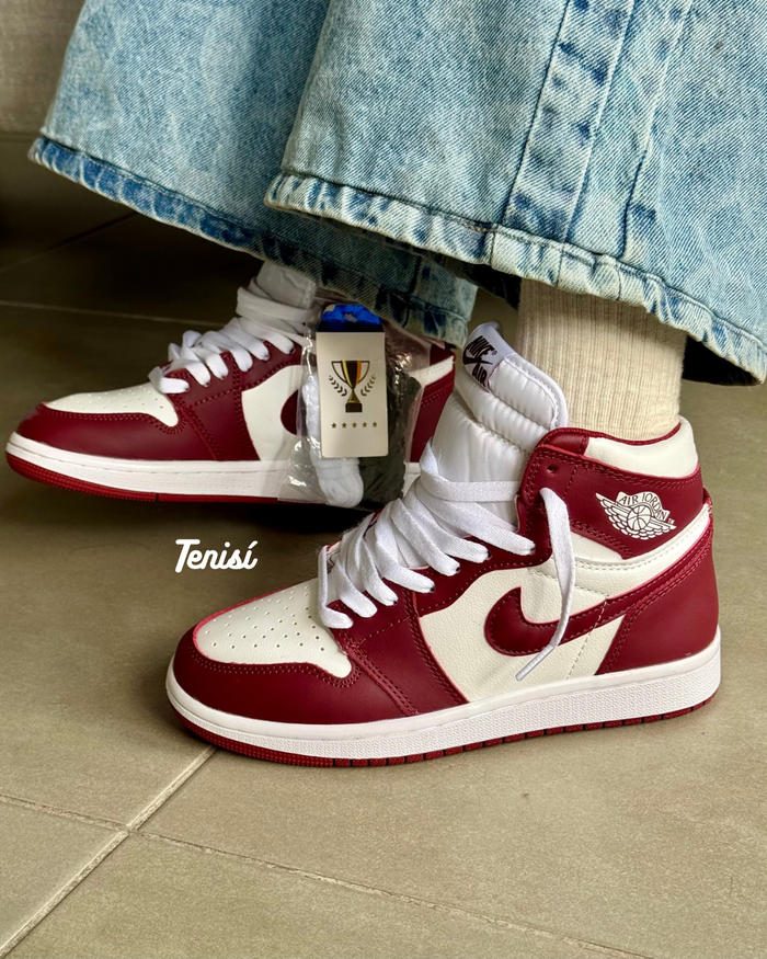 Nike Jordan 1 High x Tenisi “Granate” look 2