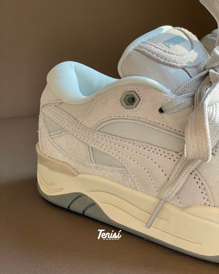 Puma 180 “Vapor Grey” look 3