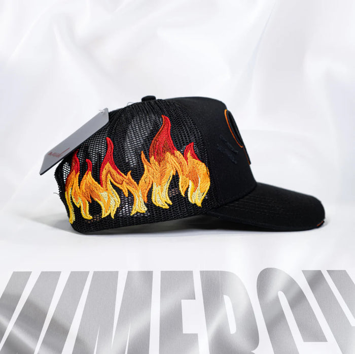 Wescol Cap “Fuego” W merch look 2