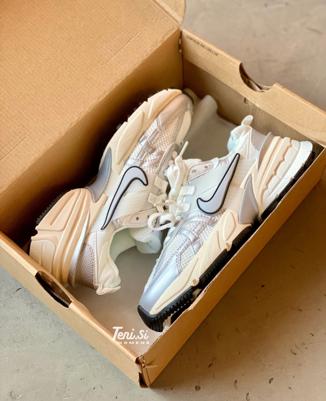Nike V2K Run