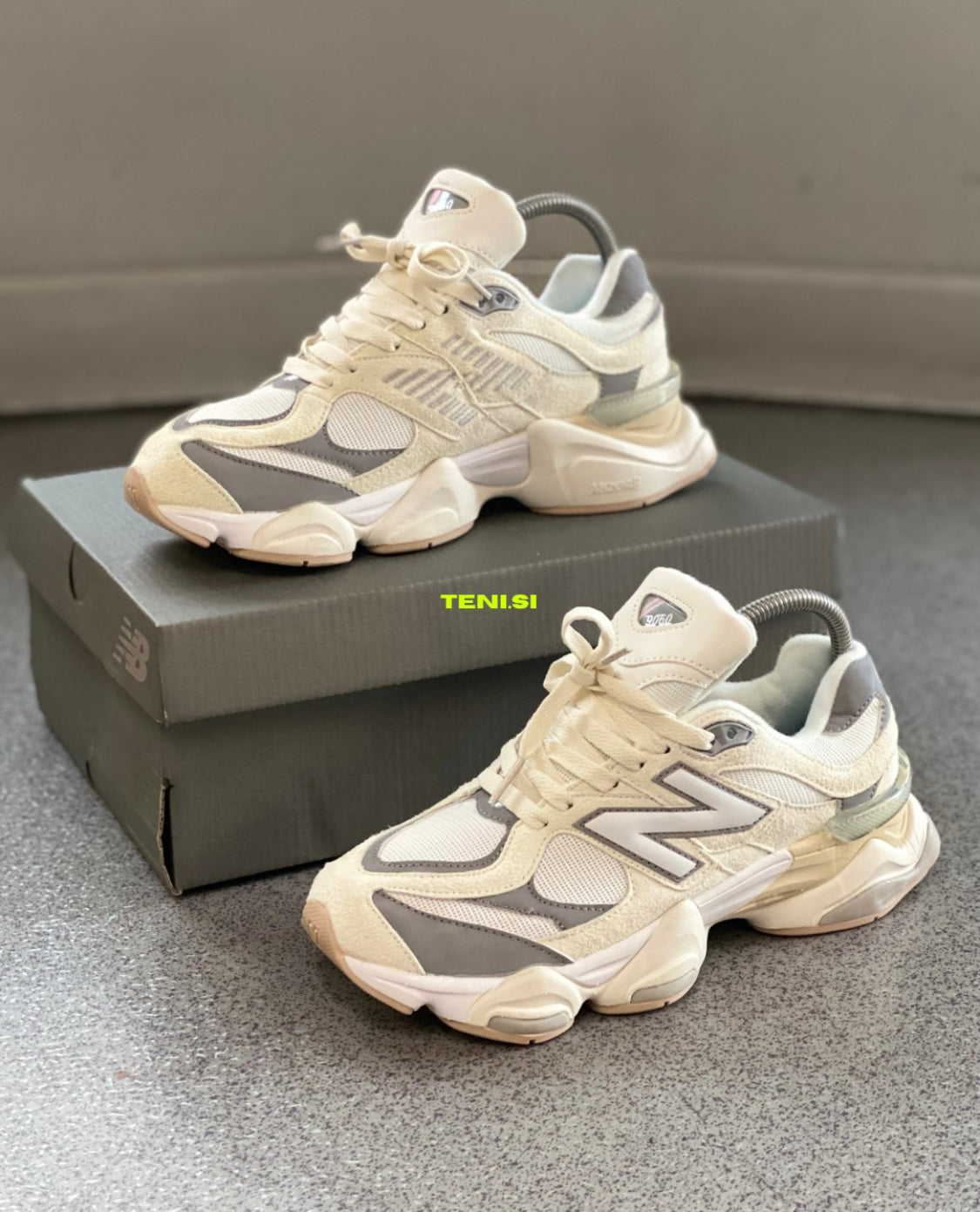 New Balance 9060 “Branco”