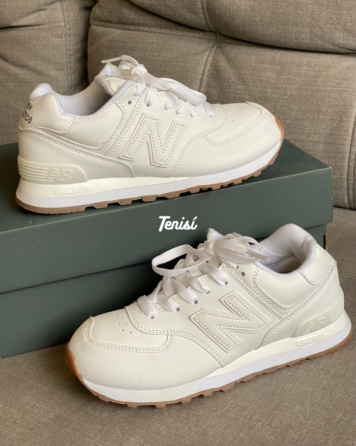 New Balance 574 “Triple White” look 5