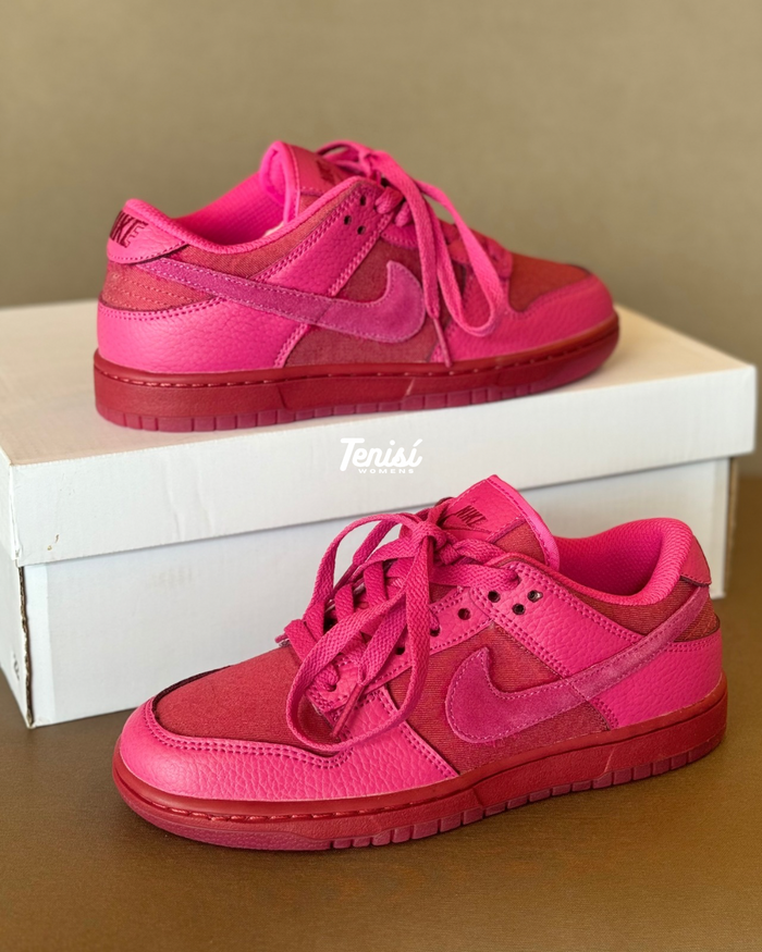 Nike Dunk “San Valentine” look 2