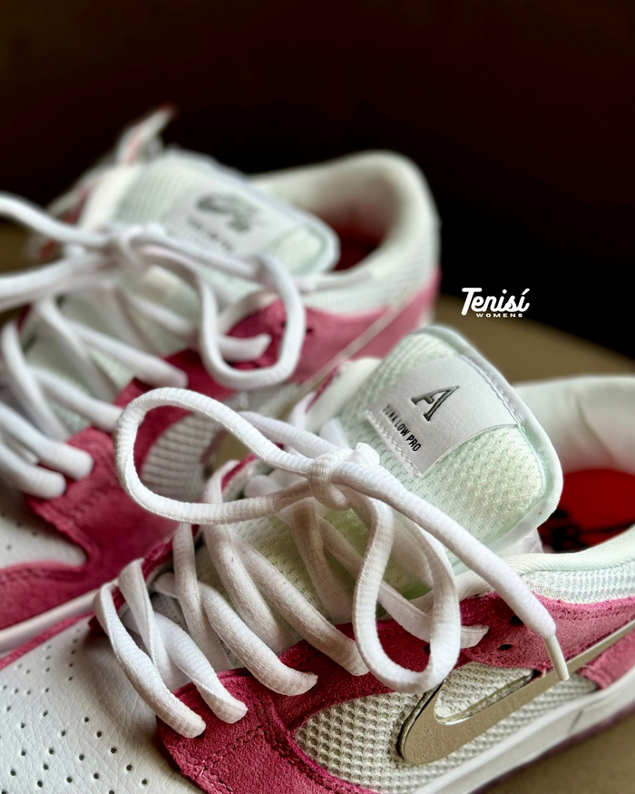 Nike SB Dunk Low x April “Pink” look 3