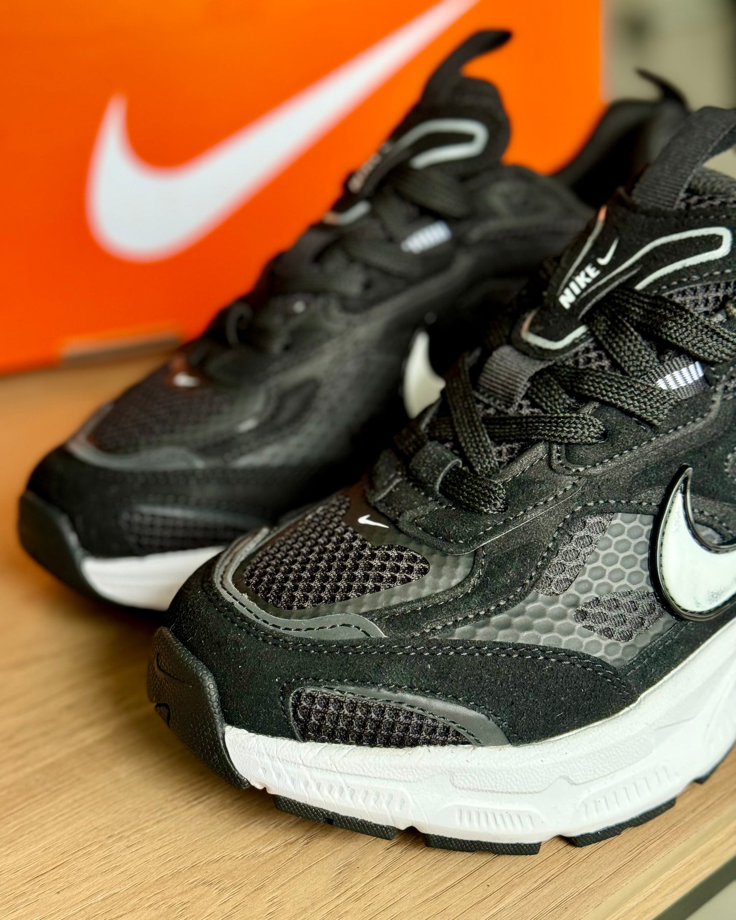 Nike V5K Run “Black”
