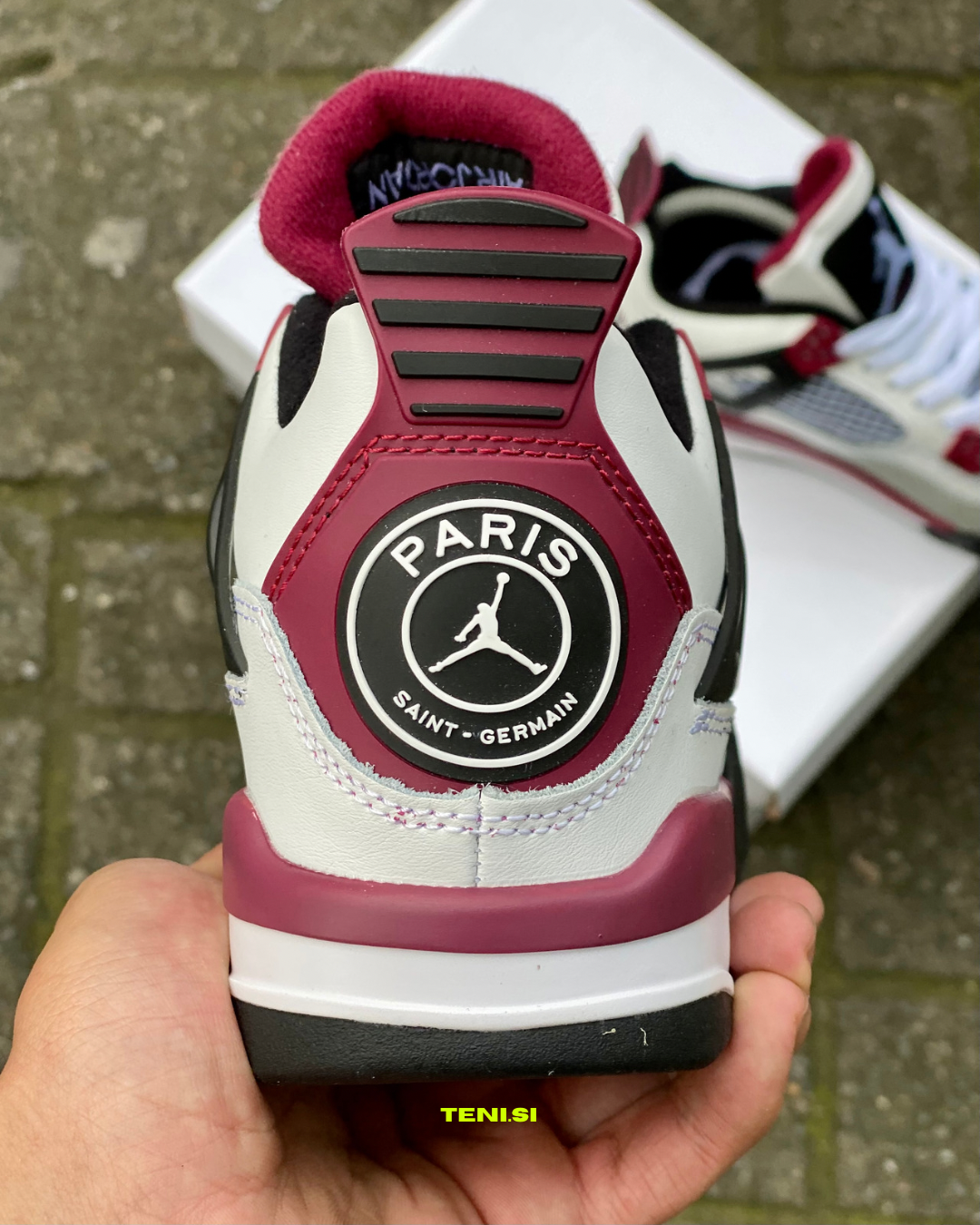 Air Jordan 4 X PSG
