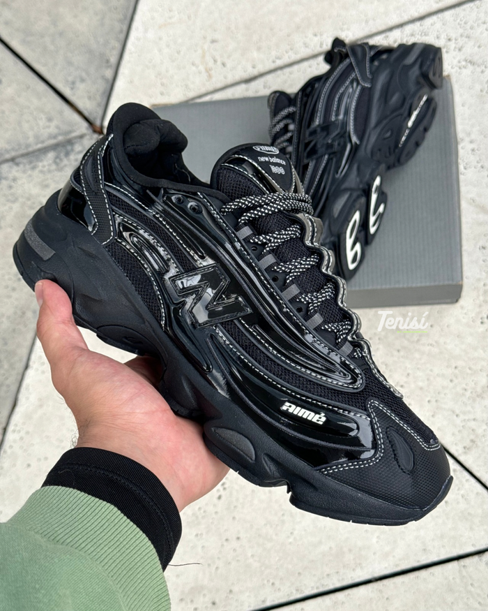 New Balance 1000 x Anime Leon Deor “Triple Black” look 3