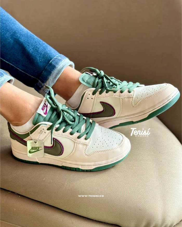 Nike Dunk Low x Tenisí “Beige / Green” look 4