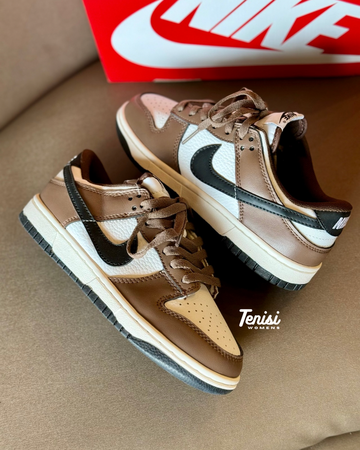 Nike Dunk Low “Mocha” look 5