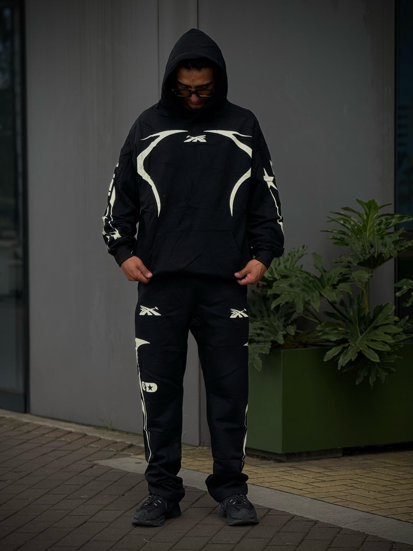 Conjunto hellstar