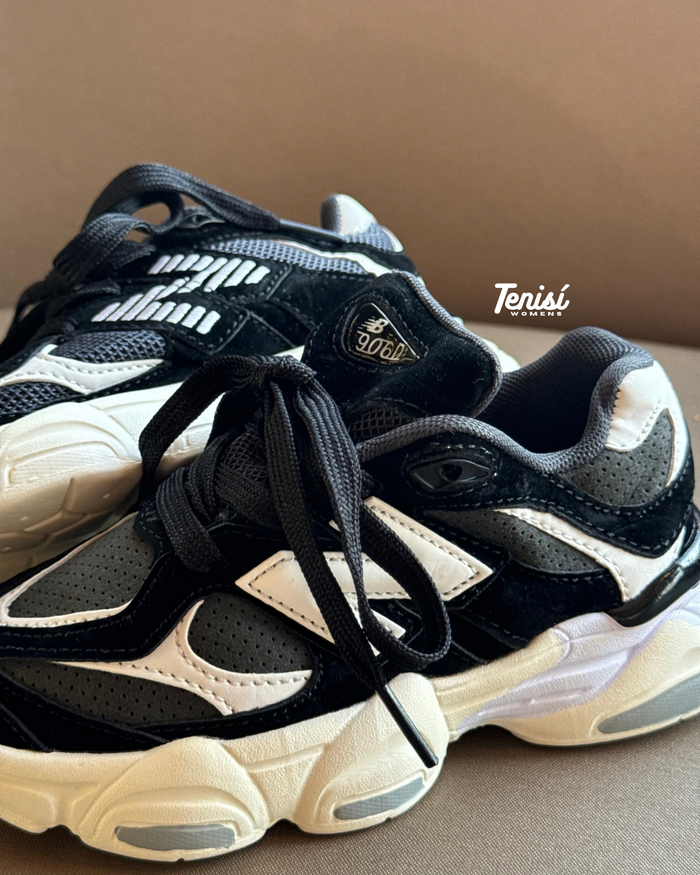 New Balance 9060 Junior “Black/White” look 2