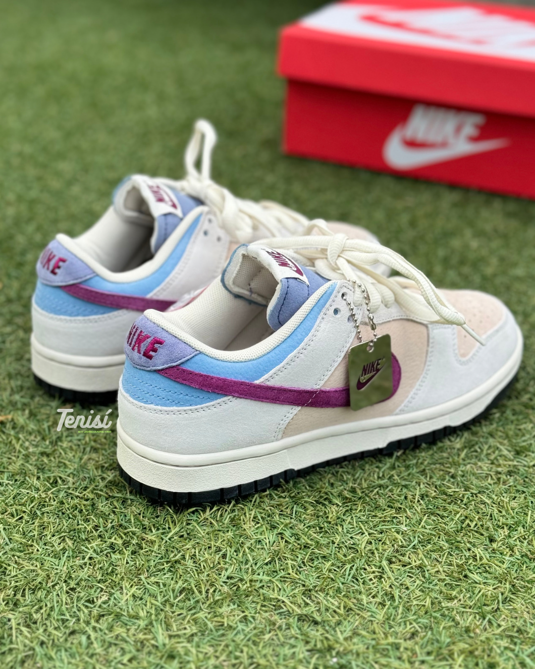 Nike Dunk Low x Otomo Katsuhiro