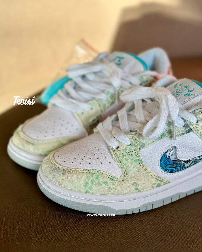 Nike SB Dunk CNY "Year Of The Dragon"🐉🐲 look 2