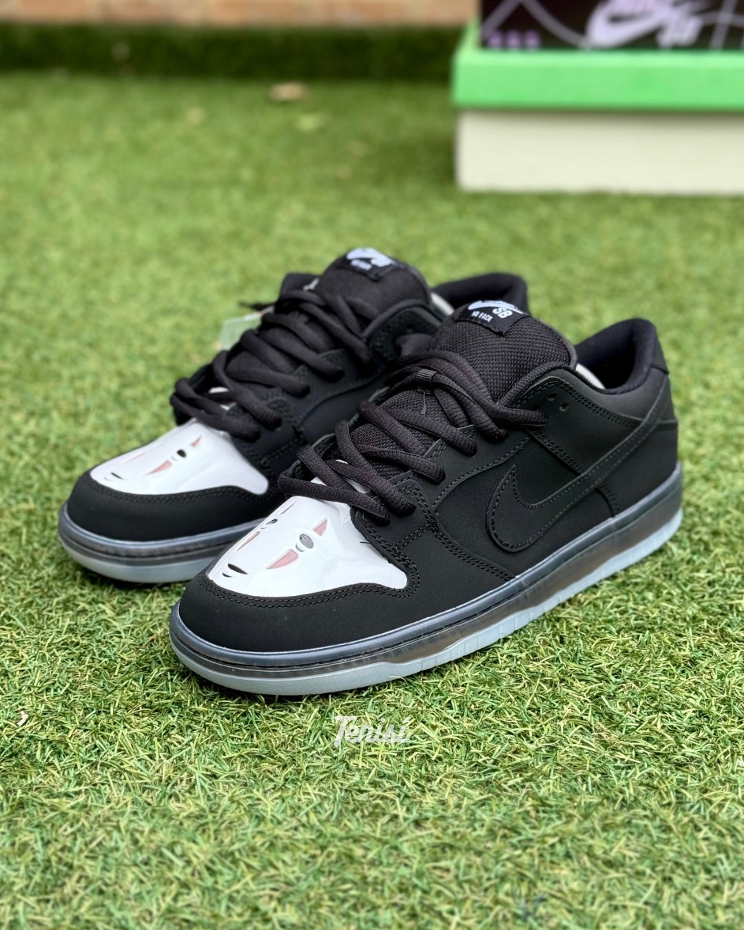 Nike Dunk Sb “Spirited Away”