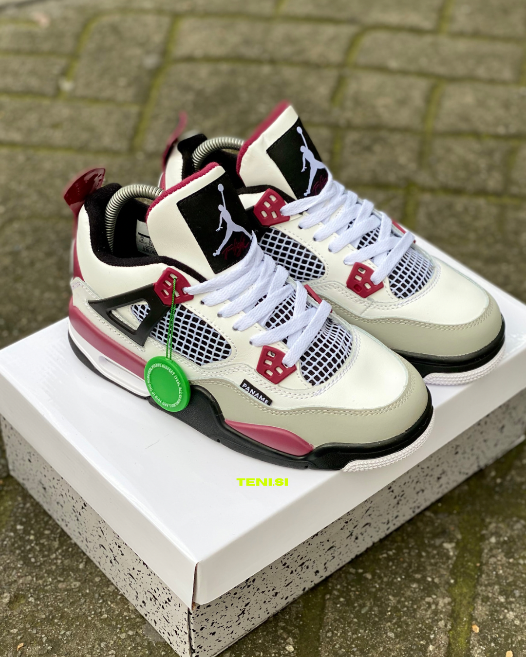 Air Jordan 4 X PSG