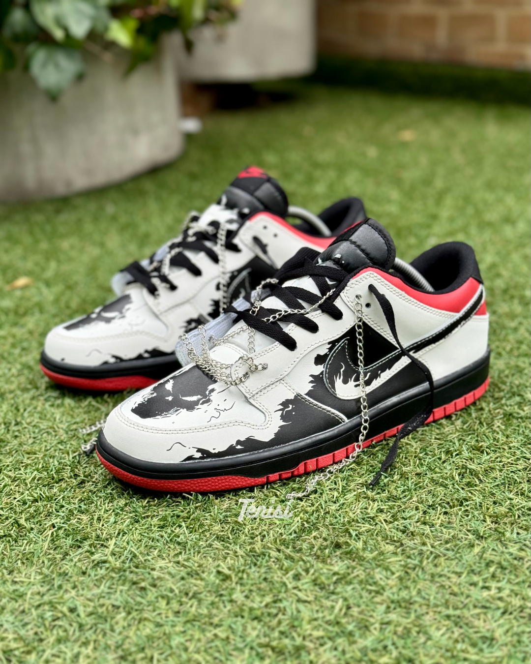 Nike Dunk Sb “Ghost Rider”