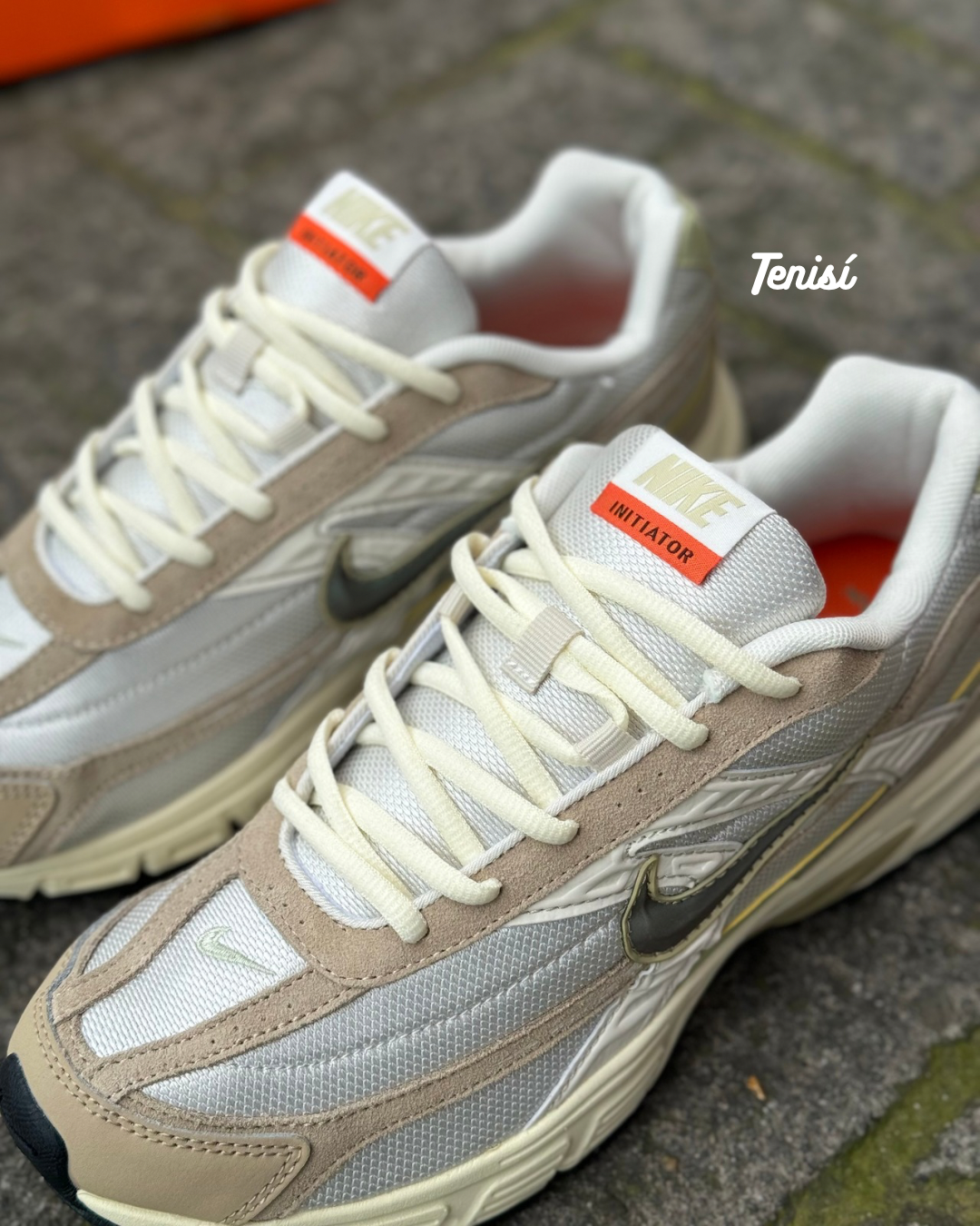 Nike Initiator “Beige”