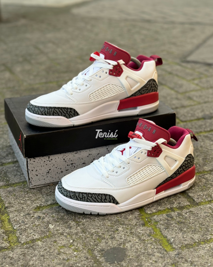 Jordan Spizike Low own “Fire Red” look 2