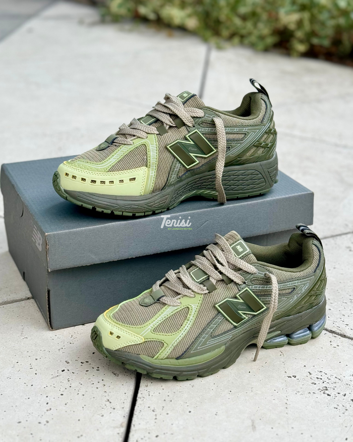 New Balance 1906R “Dark Moss” look 3