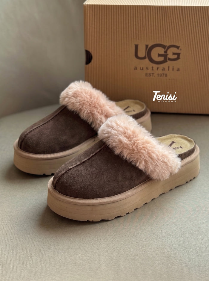 UGG Zuecos Tazz "Colors" look 2