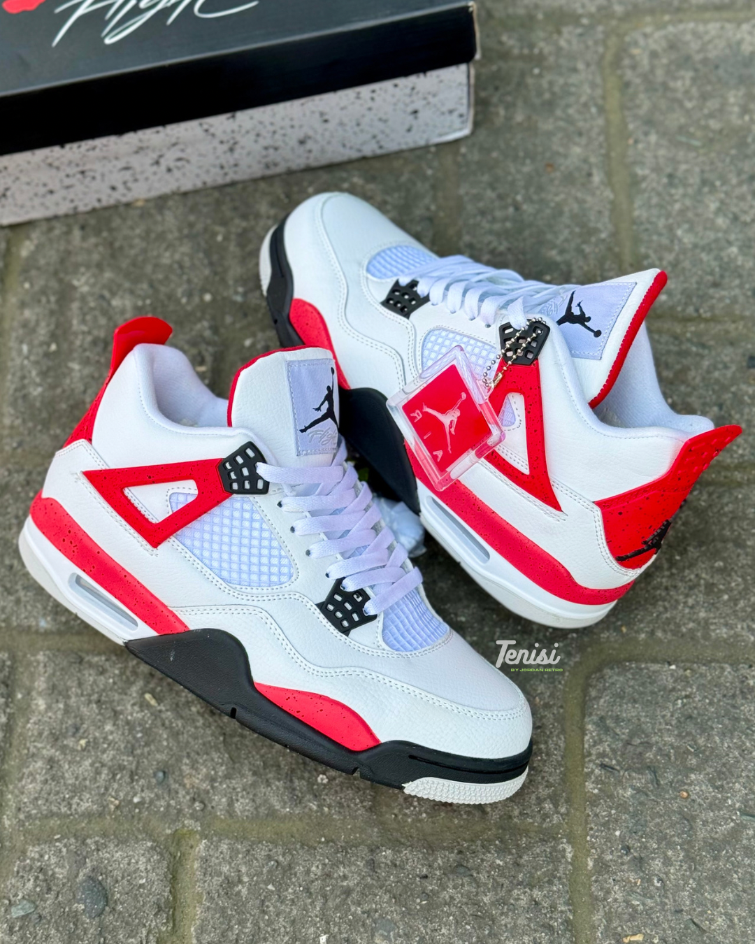 Air Jordan 4 Red Cement