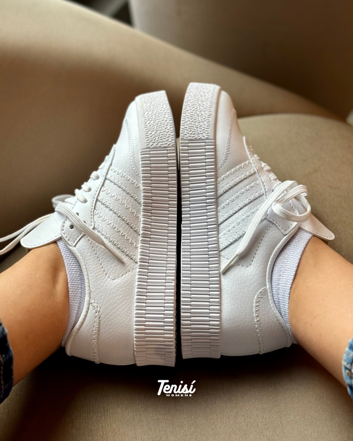 adidas Samba Plataform “Triple white” look 3