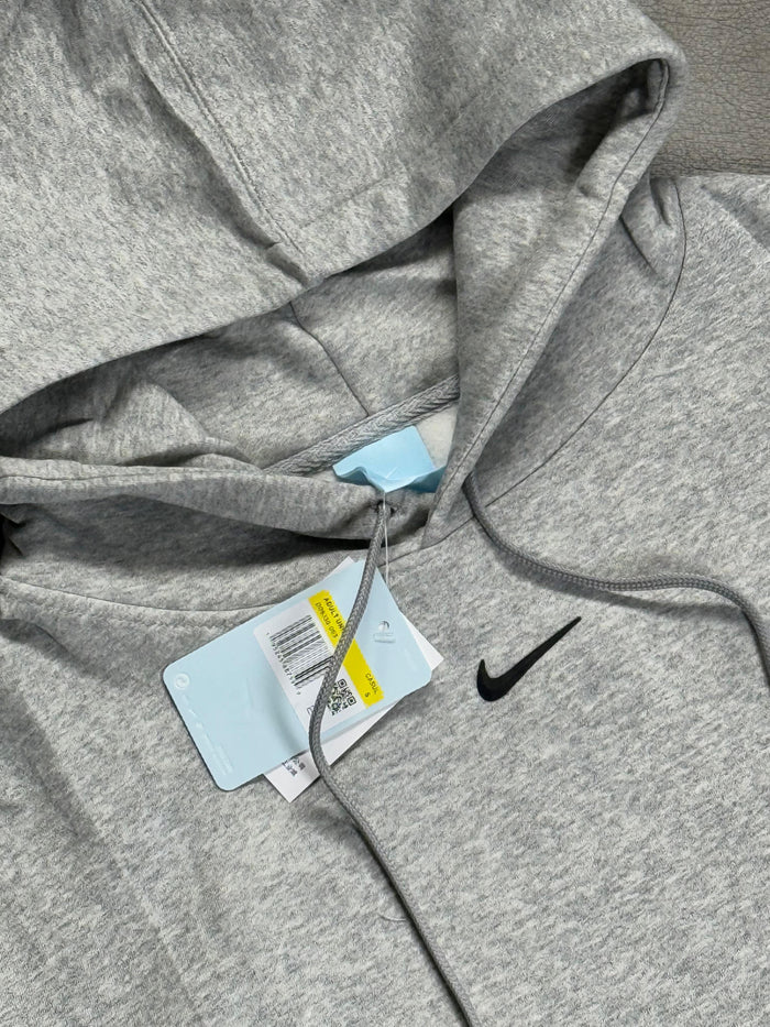 Nocta Tech Fleece “Grey” look 4