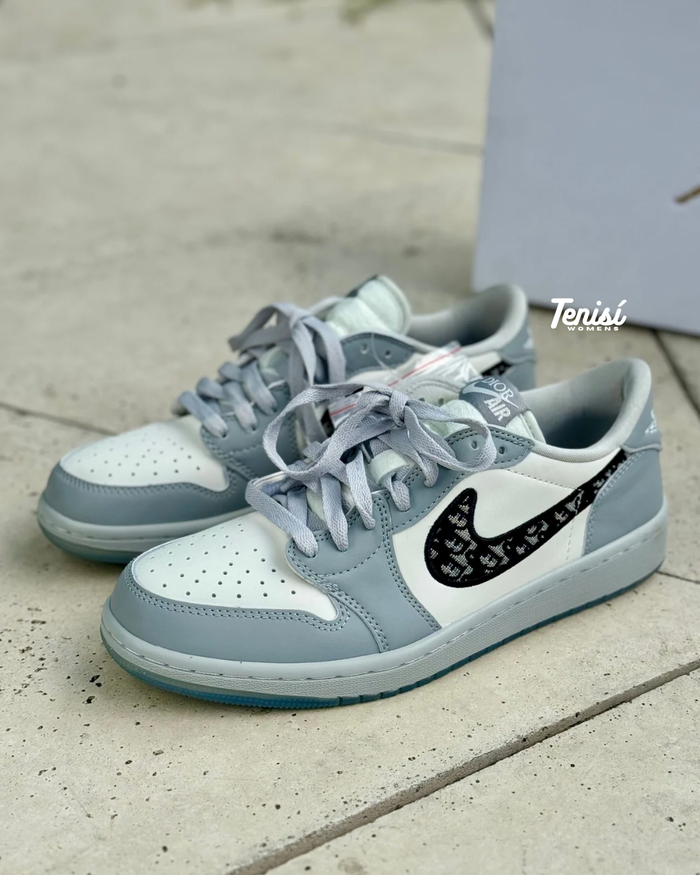 Air Jordan 1 Low x Dior look 2