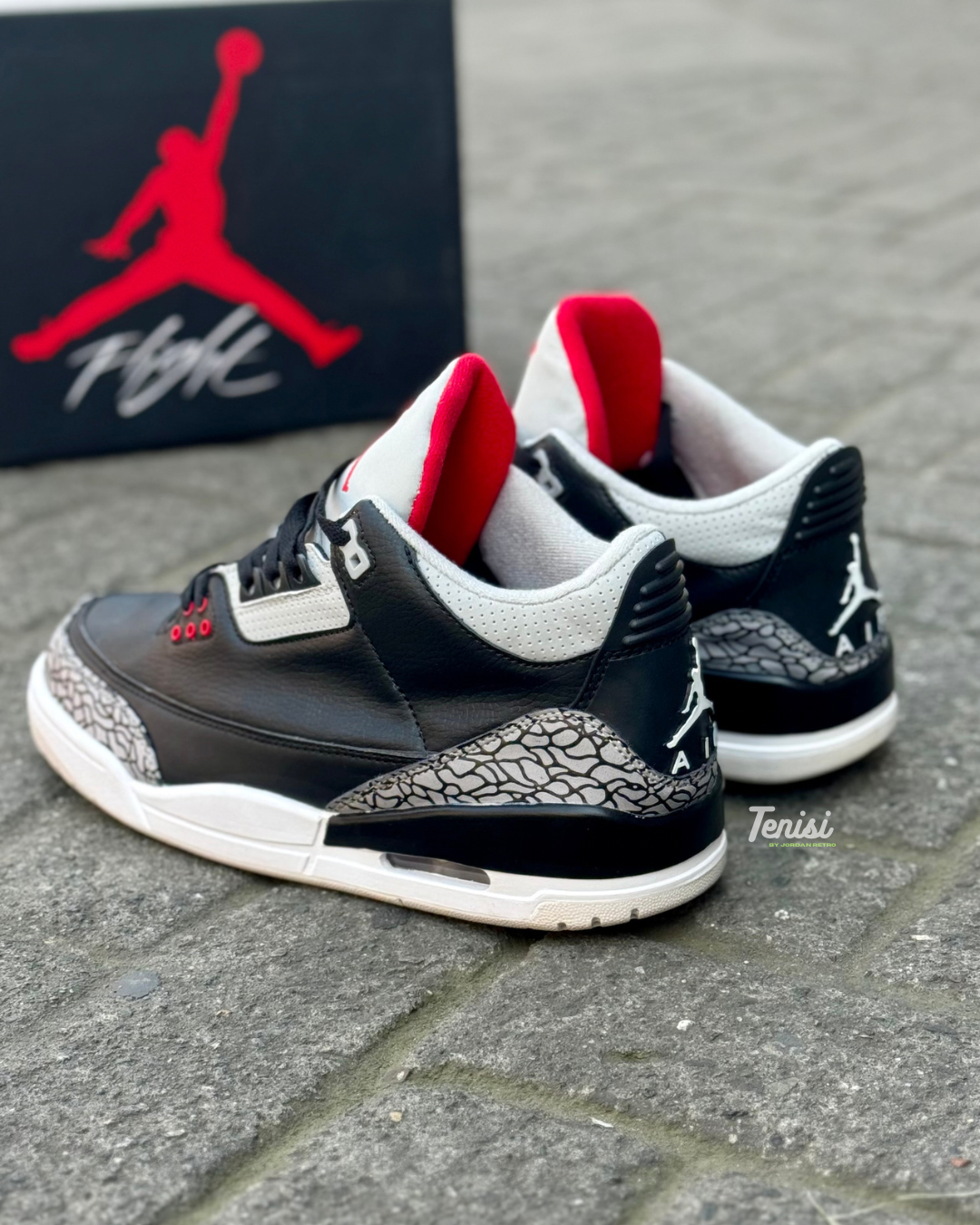 Air Jordan 3 retro “ Black Cement”