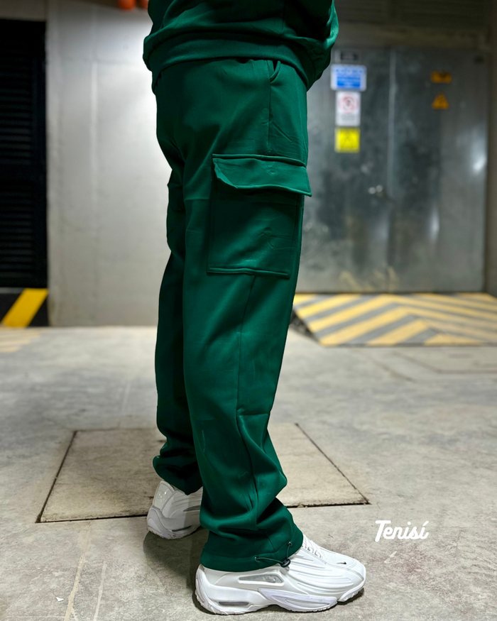 Conjunto Nike con Balaclava “Green” look 3