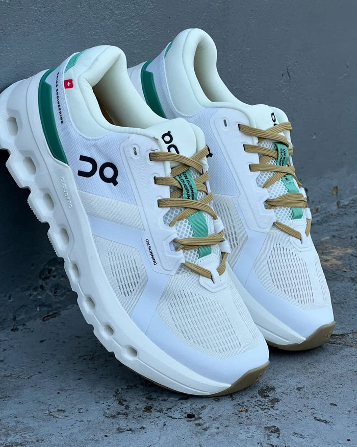 On Running Cloudrunner 2 look 4