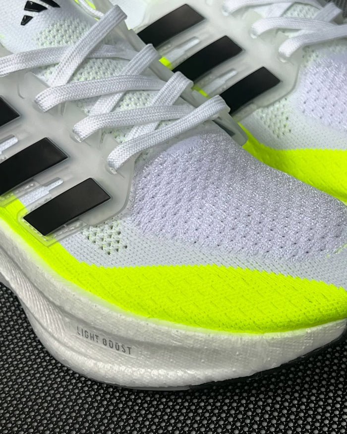 adidas Ultraboost 5 "White" look 2