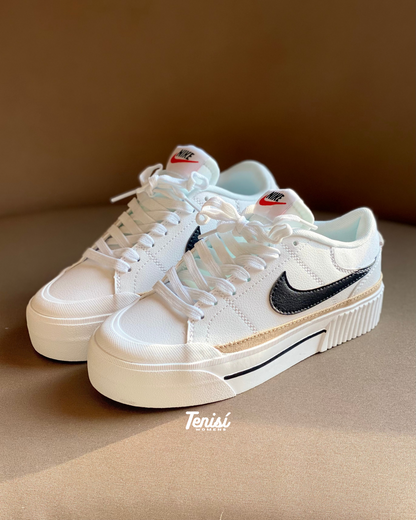 Nike Court Legacy “White”