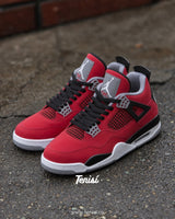 Air Jordan 4 “Toro Rojo” vista 1