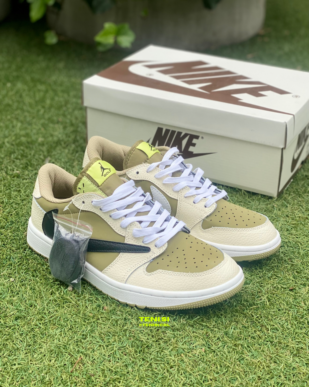 Air Jordan 1 Golf x Travis Scott