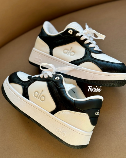 Alo Recovery Mode Sneaker “Panda”