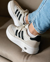 adidas SL 72 White Black vista 4