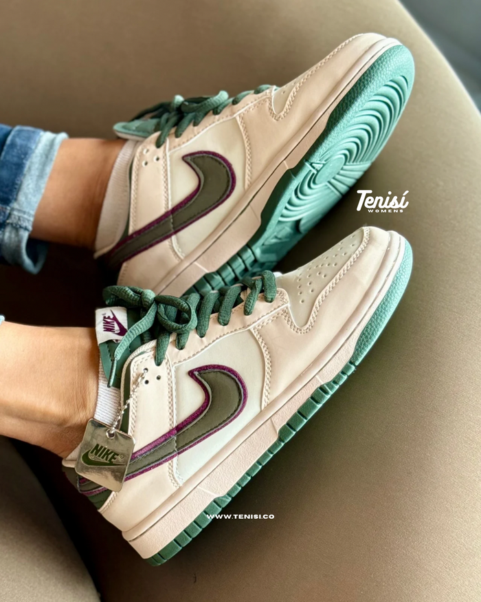 Nike Dunk Low x Tenisí “Beige / Green” look 3