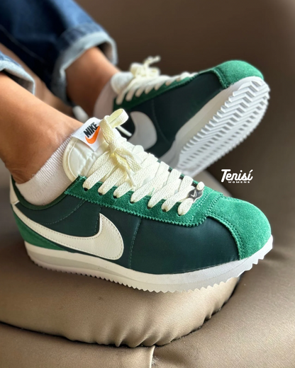 Nike Cortez “Green”