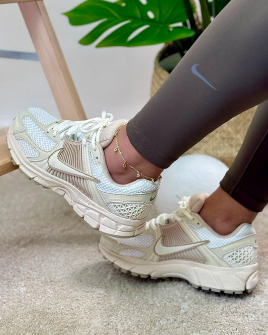 Nike zoom Vomero 5 “Beige”