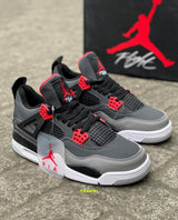 Air Jordan 4 “Infrared” vista 4