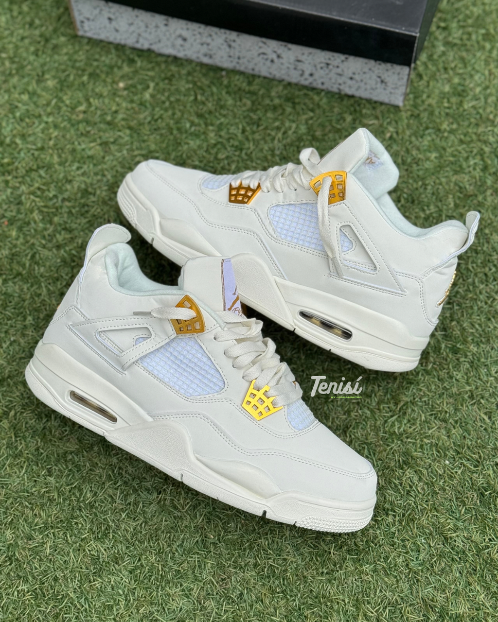 Air Jordan 4 Retro 'White Gold'