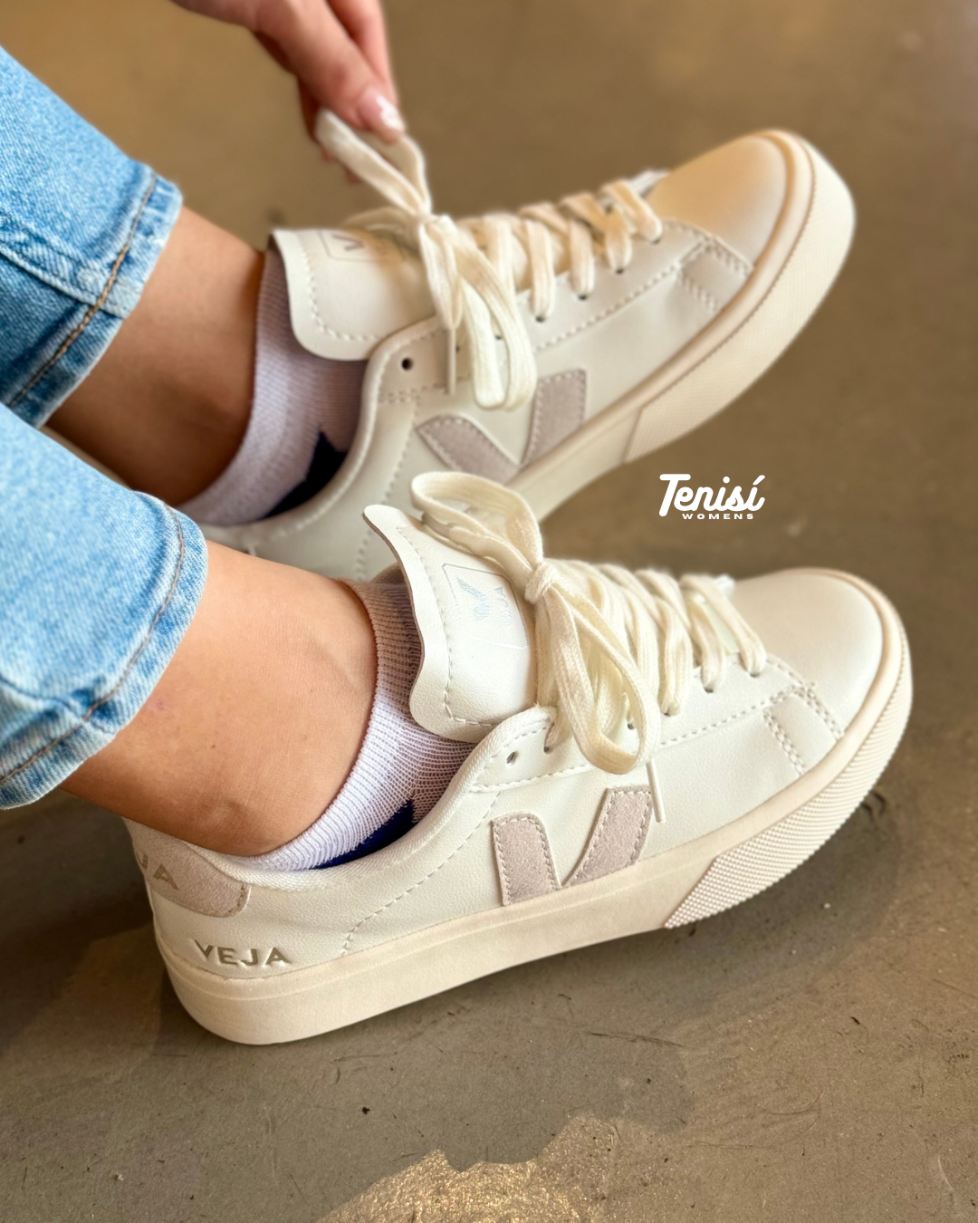 VEJA “Beige”