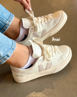 VEJA “Beige” vista 1