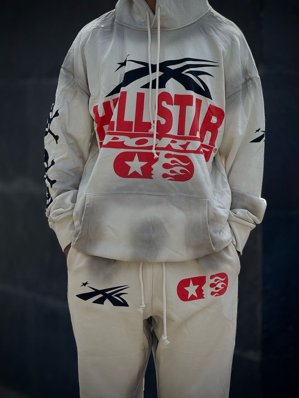 Conjunto Hellstar Estudios Record “Grey”